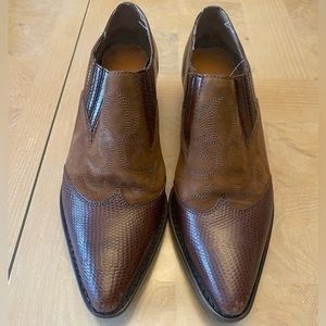 Cowboy style mini bootie